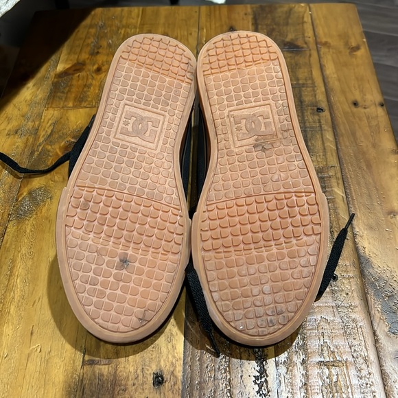 DC boys sneakers 👟 - Picture 5 of 5